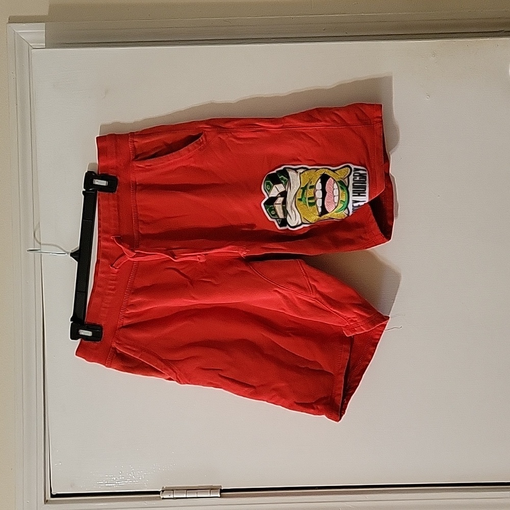 Quick clothes red men shorts